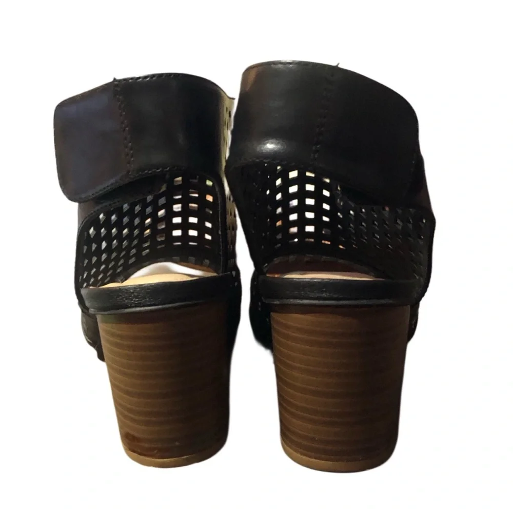 Kim Rogers Simion Open Toe Black Cutout Chunky Sandals Sz 11